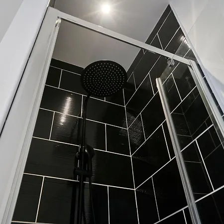 Appartement Ng Prestige - Tv - Netflix - Wifi à Tourcoing Extérieur photo